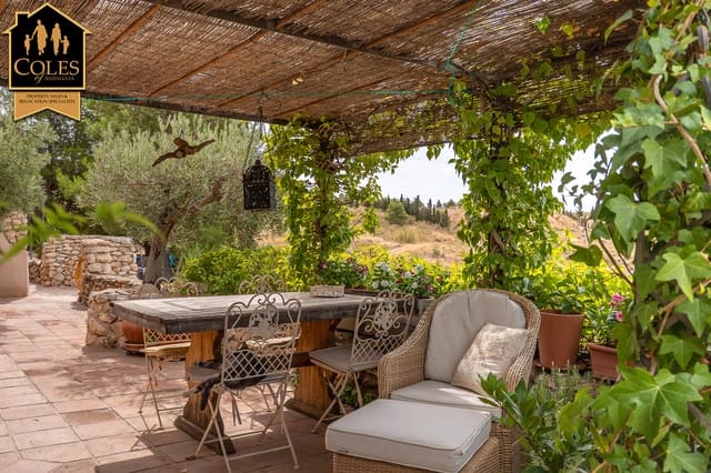 7 quarto Quinta/Casa Rural para venda em Vélez-Blanco com piscina garagem - 695 000 € (Ref: 10052149)