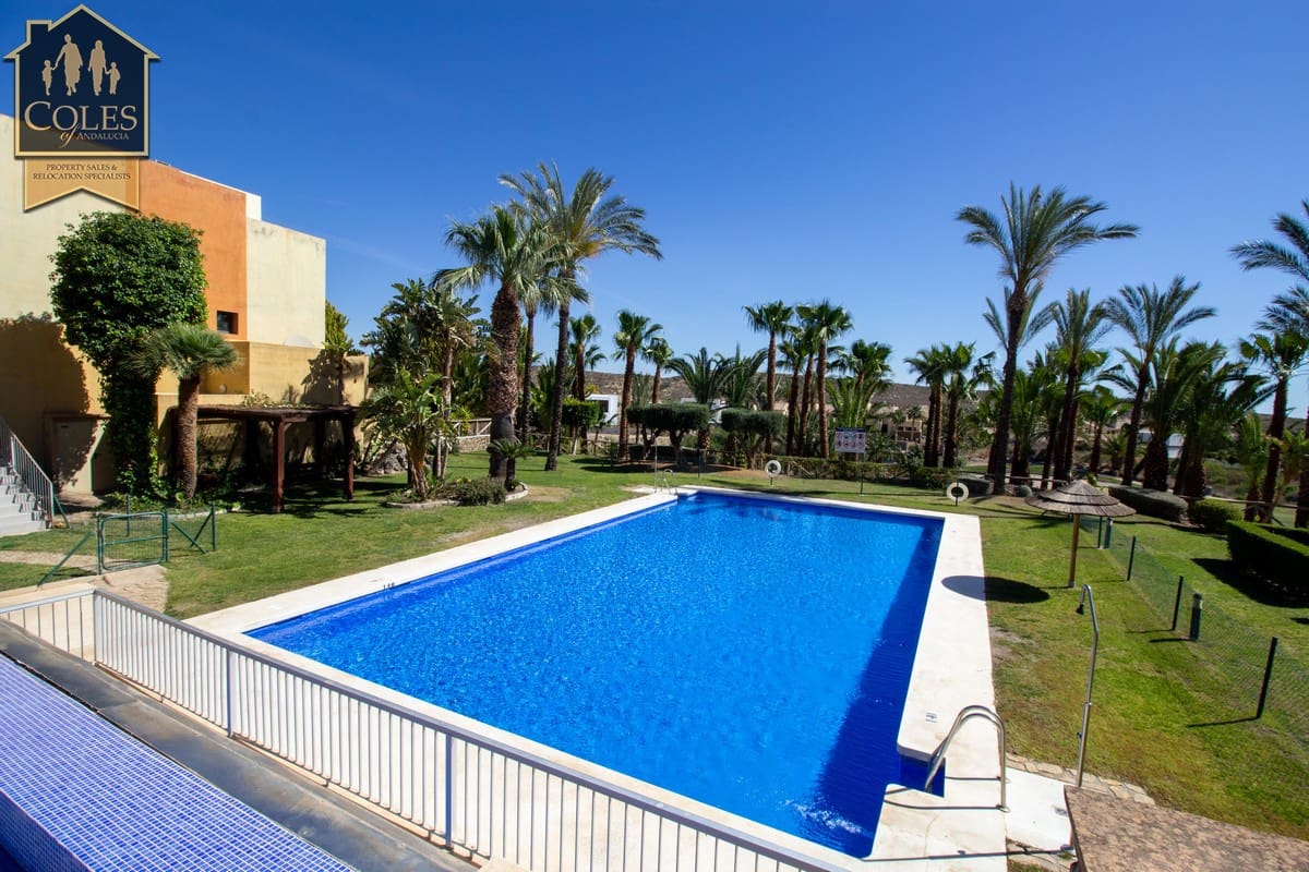 2 soveværelse Byhus til salg i Valle del Este med swimmingpool garage - € 275.000 (Ref: 10052151)