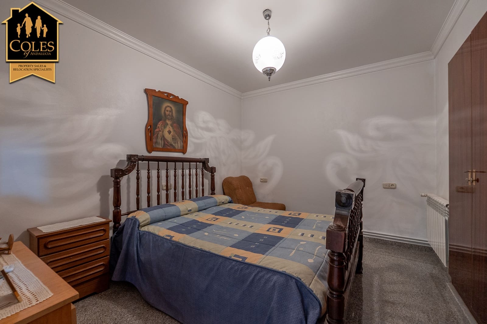 7 soverom Villa til salgs i Oria med garasje - € 499 000 (Ref: 10052156)