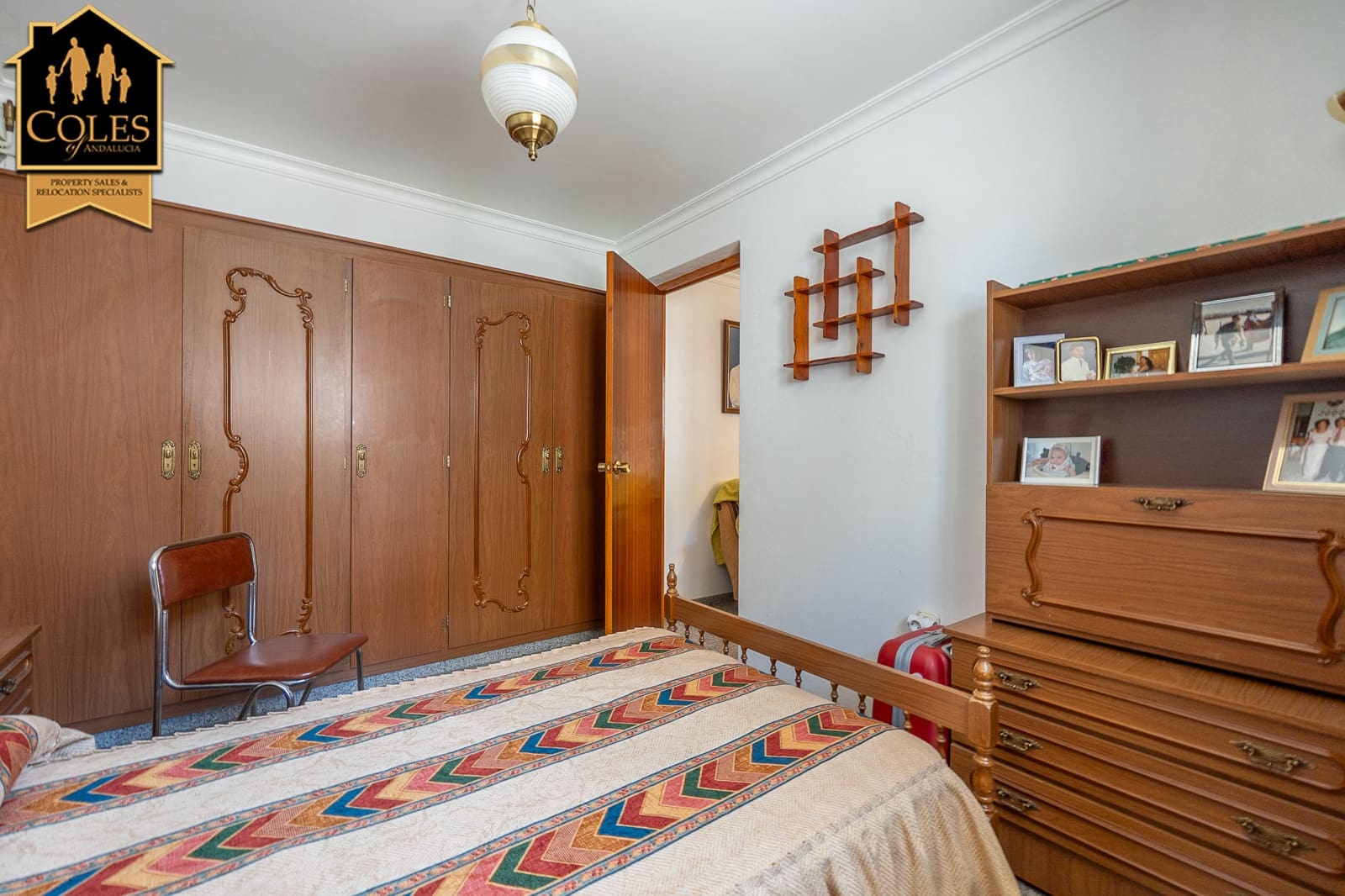 7 soverom Villa til salgs i Oria med garasje - € 499 000 (Ref: 10052156)