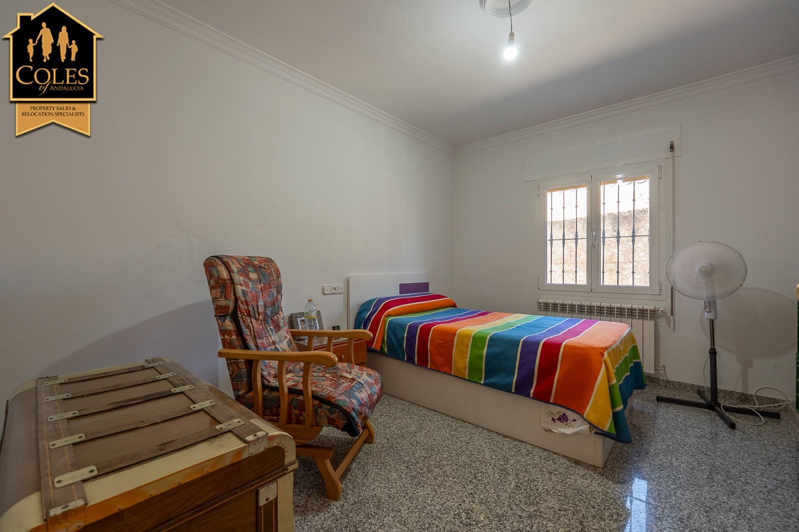 7 soverom Villa til salgs i Oria med garasje - € 499 000 (Ref: 10052156)