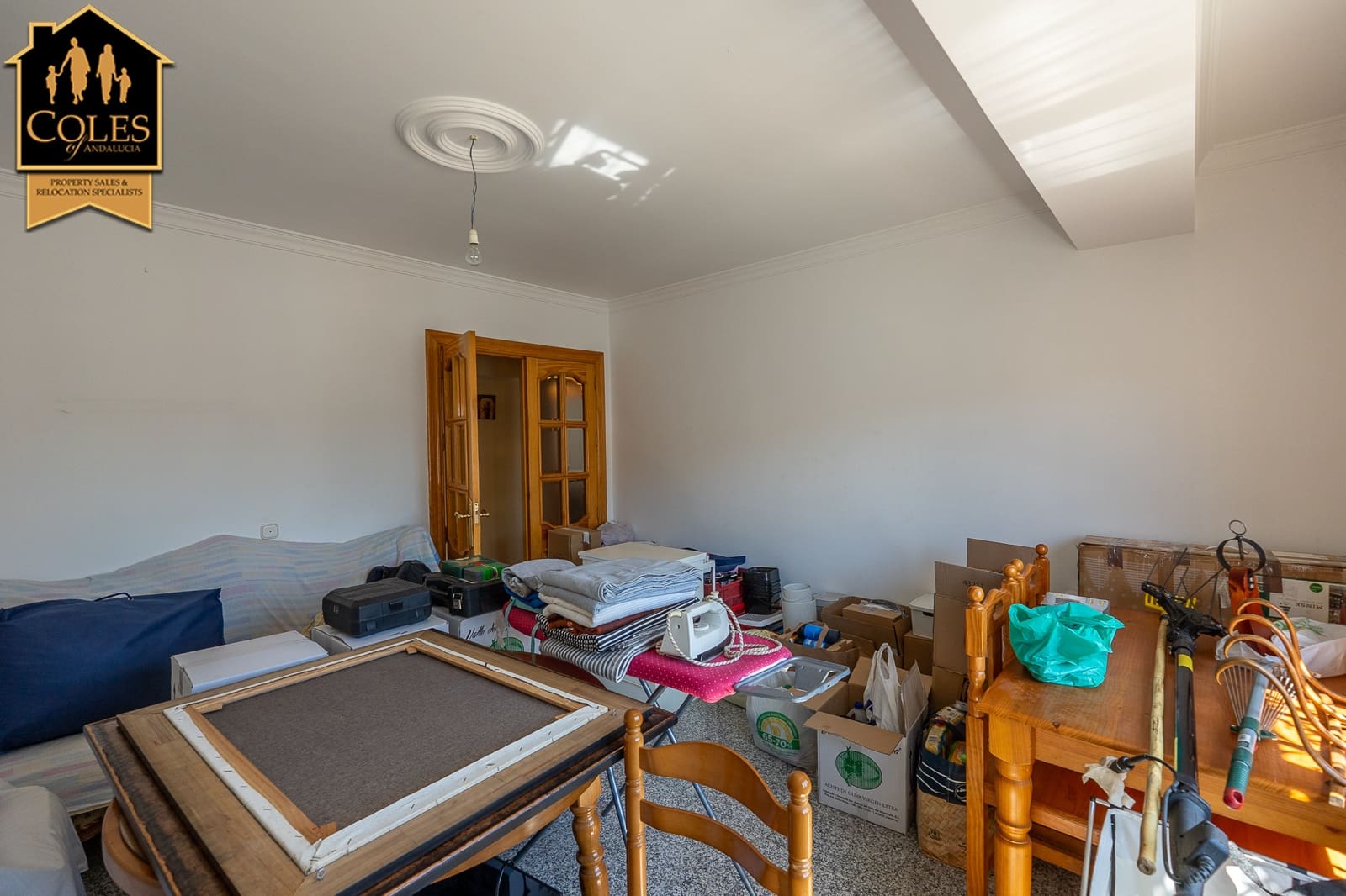 7 soverom Villa til salgs i Oria med garasje - € 499 000 (Ref: 10052156)