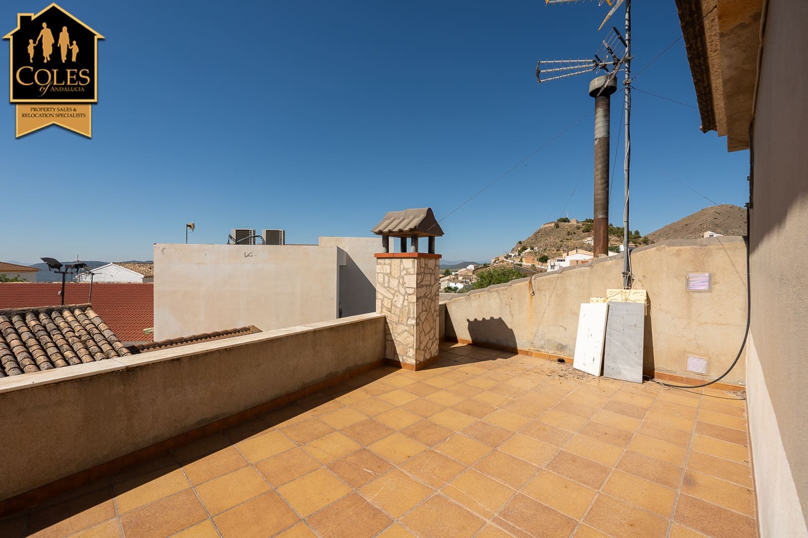 7 soverom Villa til salgs i Oria med garasje - € 499 000 (Ref: 10052156)