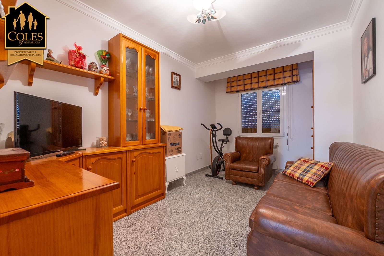 7 soverom Villa til salgs i Oria med garasje - € 499 000 (Ref: 10052156)