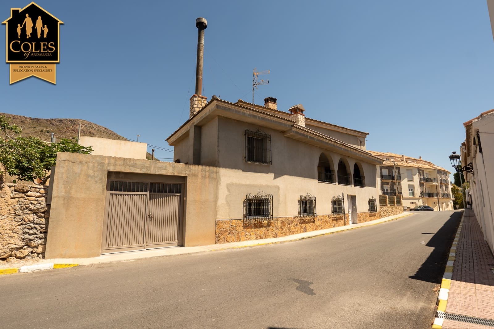 7 soverom Villa til salgs i Oria med garasje - € 499 000 (Ref: 10052156)