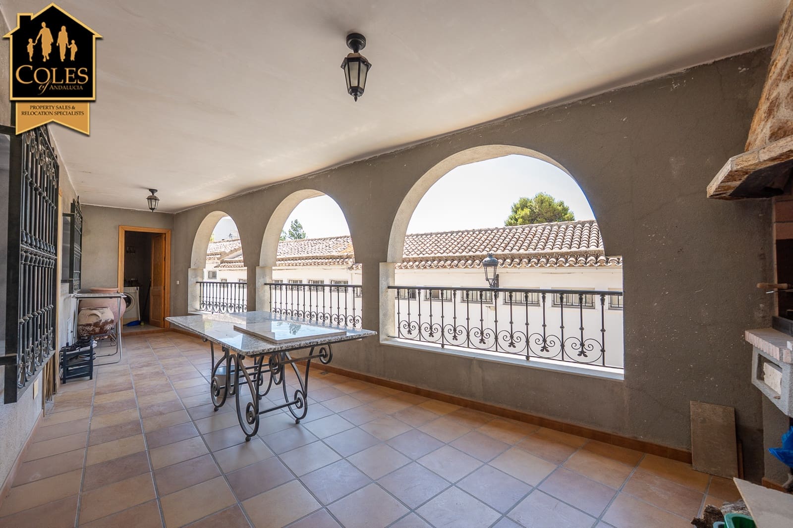 7 soverom Villa til salgs i Oria med garasje - € 499 000 (Ref: 10052156)