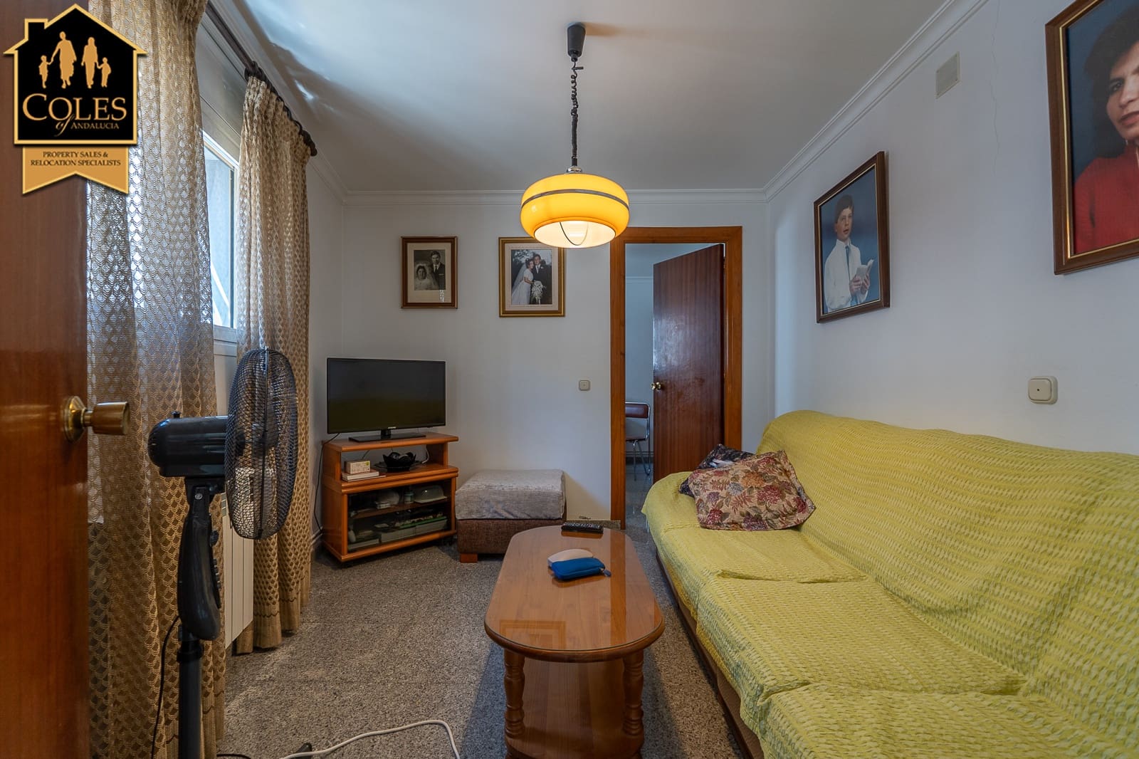 7 soverom Villa til salgs i Oria med garasje - € 499 000 (Ref: 10052156)