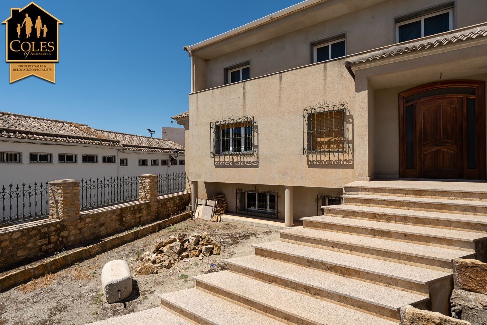 7 soverom Villa til salgs i Oria med garasje - € 499 000 (Ref: 10052156)