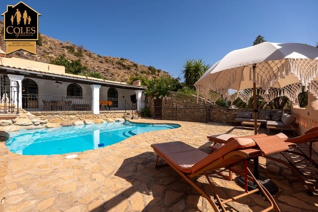 5 soveværelse Villa til salg i Turre med swimmingpool garage - € 449.950 (Ref: 10062927)