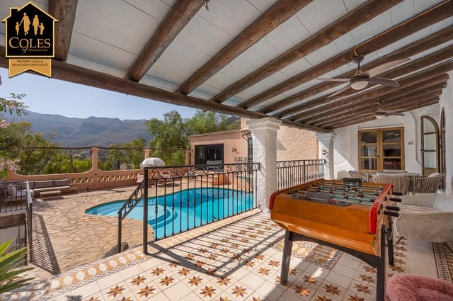 5 soveværelse Villa til salg i Turre med swimmingpool garage - € 449.950 (Ref: 10062927)