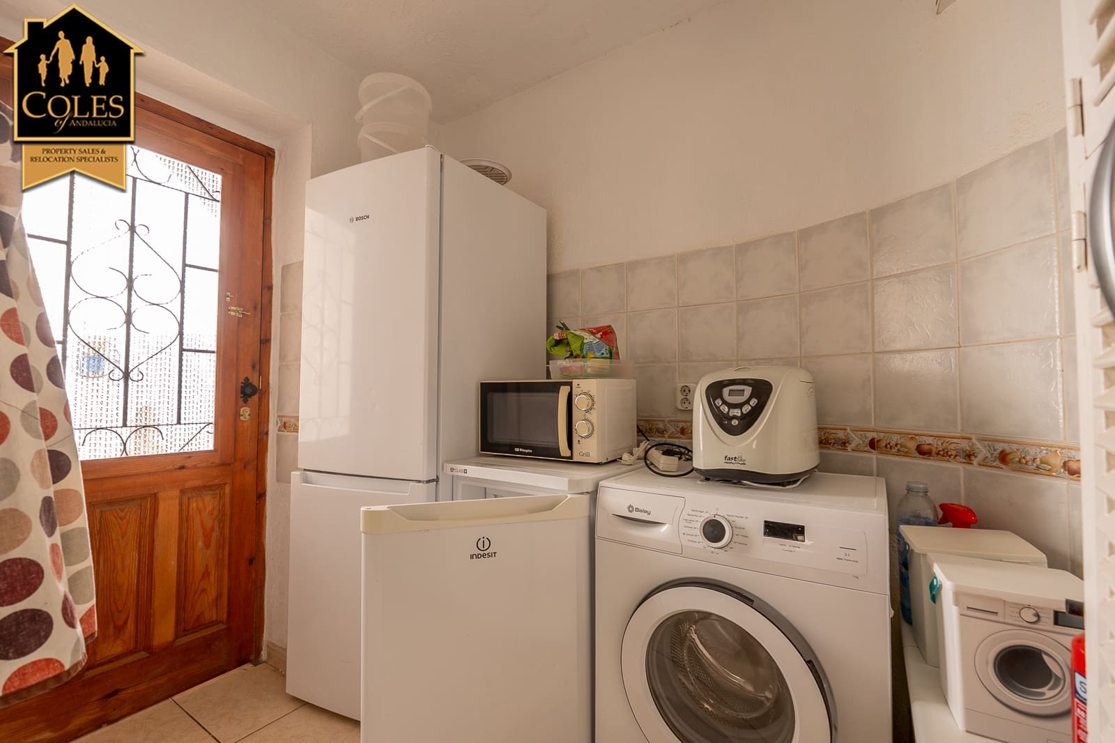 4 soveværelse Villa til salg i Mojacar med swimmingpool garage - € 349.995 (Ref: 10073009)