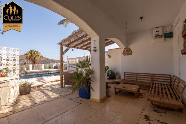 4 soveværelse Villa til salg i Mojácar med swimmingpool garage - € 349.995 (Ref: 10073009)