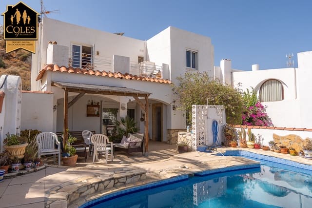 4 soveværelse Villa til salg i Mojácar med swimmingpool garage - € 349.995 (Ref: 10073009)