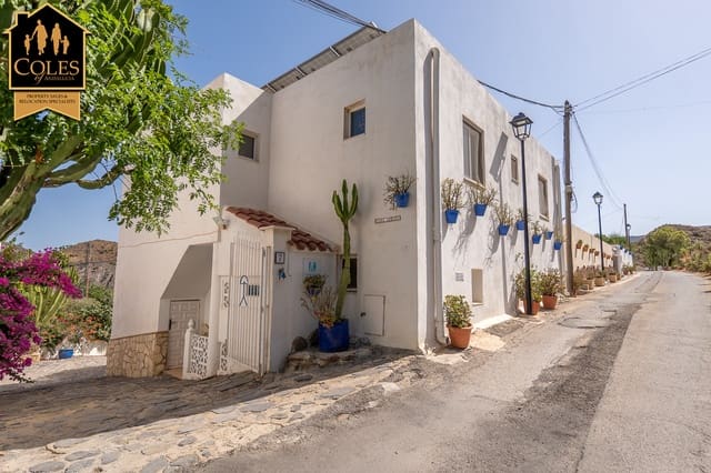 4 soveværelse Villa til salg i Mojácar med swimmingpool garage - € 349.995 (Ref: 10073009)