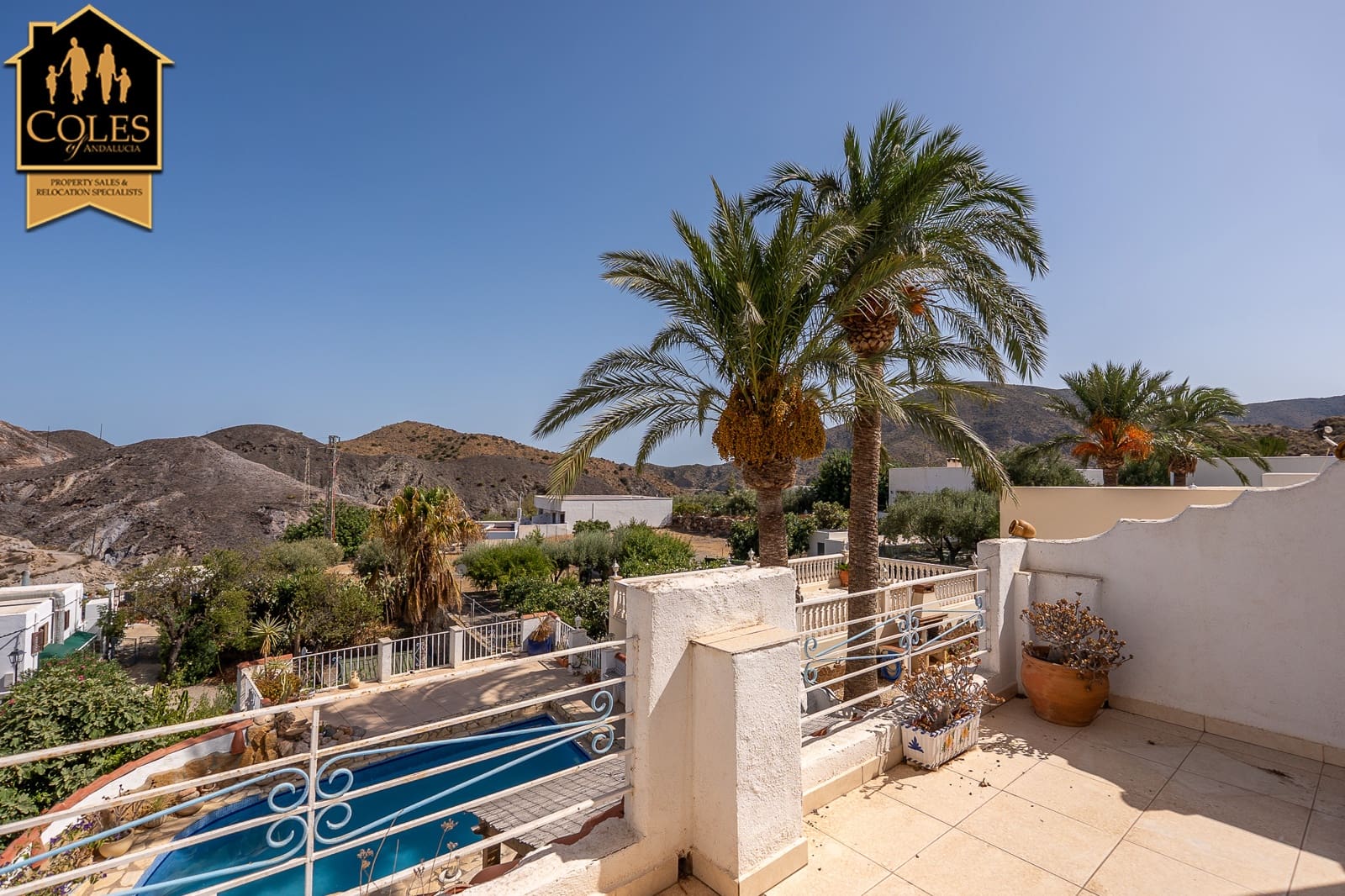 4 soveværelse Villa til salg i Mojacar med swimmingpool garage - € 349.995 (Ref: 10073009)