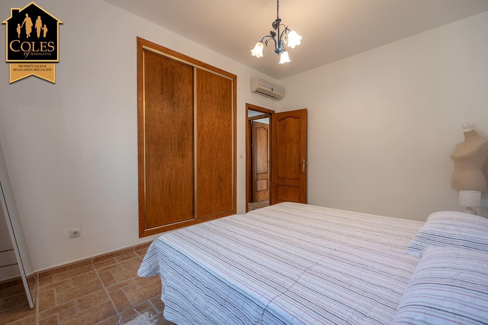 3 Zimmer Villa zu verkaufen in Arboleas mit Pool Garage - 275.000 € (Ref: 10073125)