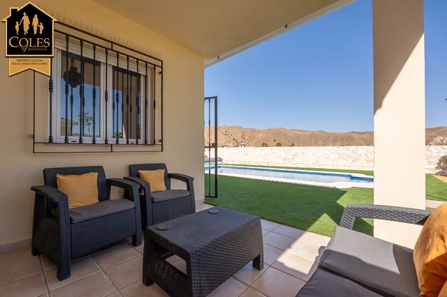 3 Zimmer Villa zu verkaufen in Los Huevanillas, Arboleas mit Pool Garage - 275.000 € (Ref: 10073125)
