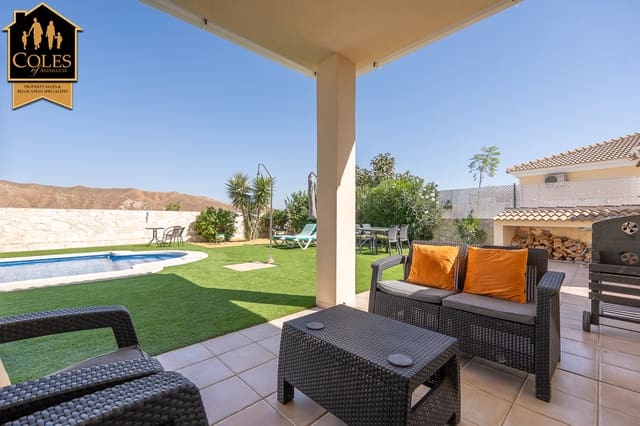 3 Zimmer Villa zu verkaufen in Los Huevanillas, Arboleas mit Pool Garage - 275.000 € (Ref: 10073125)