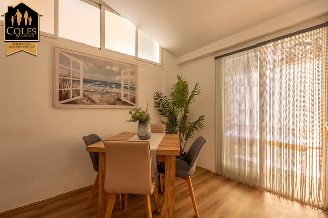 3 quarto Casa em Banda para venda em Los Gallardos com piscina garagem - 187 500 € (Ref: 10073218)