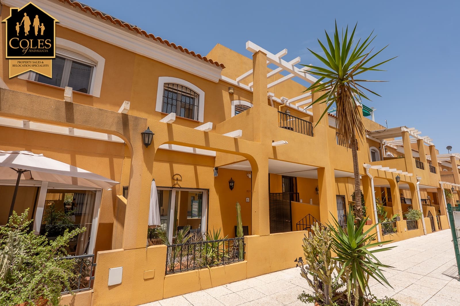 3 bedroom Townhouse for sale in Los Gallardos with pool garage - € 187,500 (Ref: 10073218)