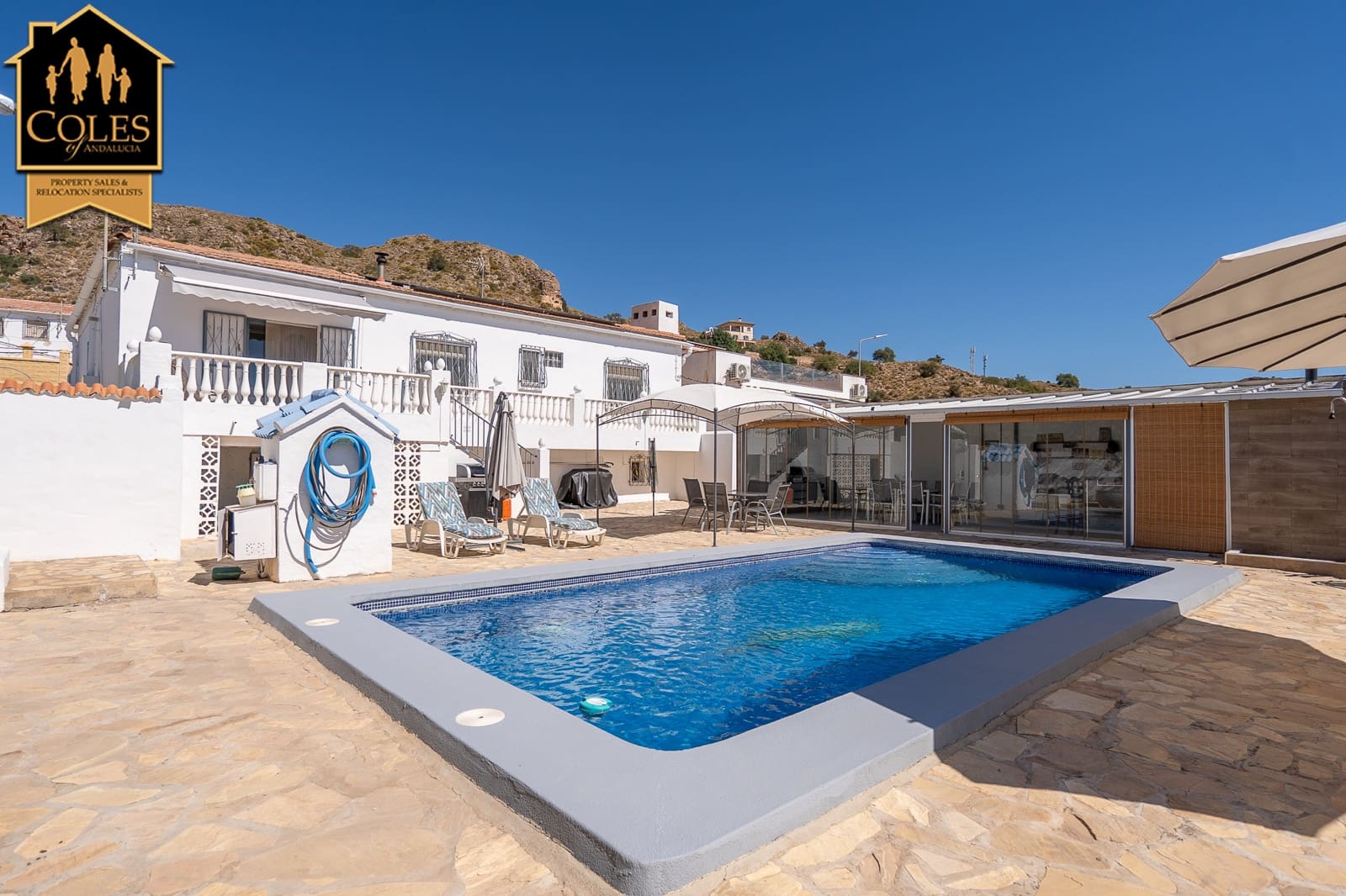 6 Zimmer Villa zu verkaufen in Cariatiz mit Pool Garage - 380.000 € (Ref: 10094689)
