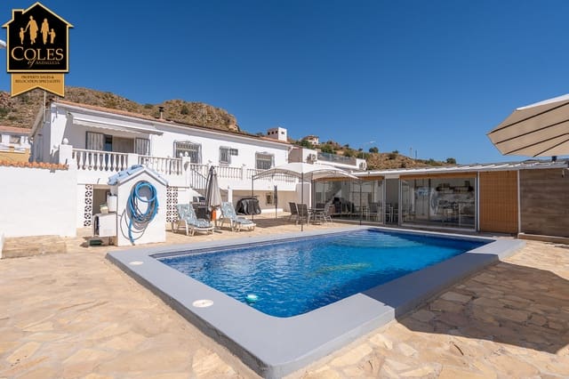 6 Zimmer Villa zu verkaufen in Cariatiz, Sorbas mit Pool Garage - 380.000 € (Ref: 10094689)
