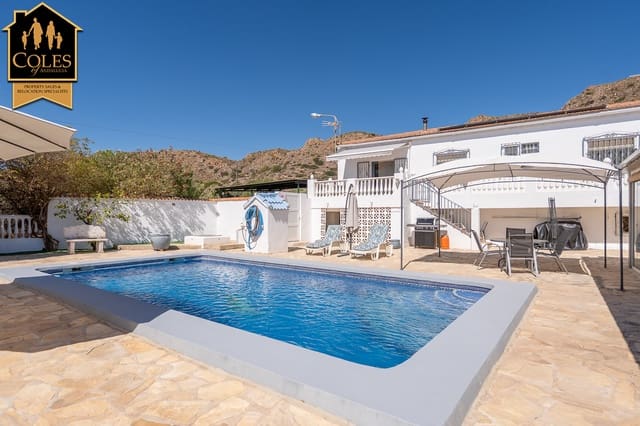 6 Zimmer Villa zu verkaufen in Cariatiz, Sorbas mit Pool Garage - 380.000 € (Ref: 10094689)
