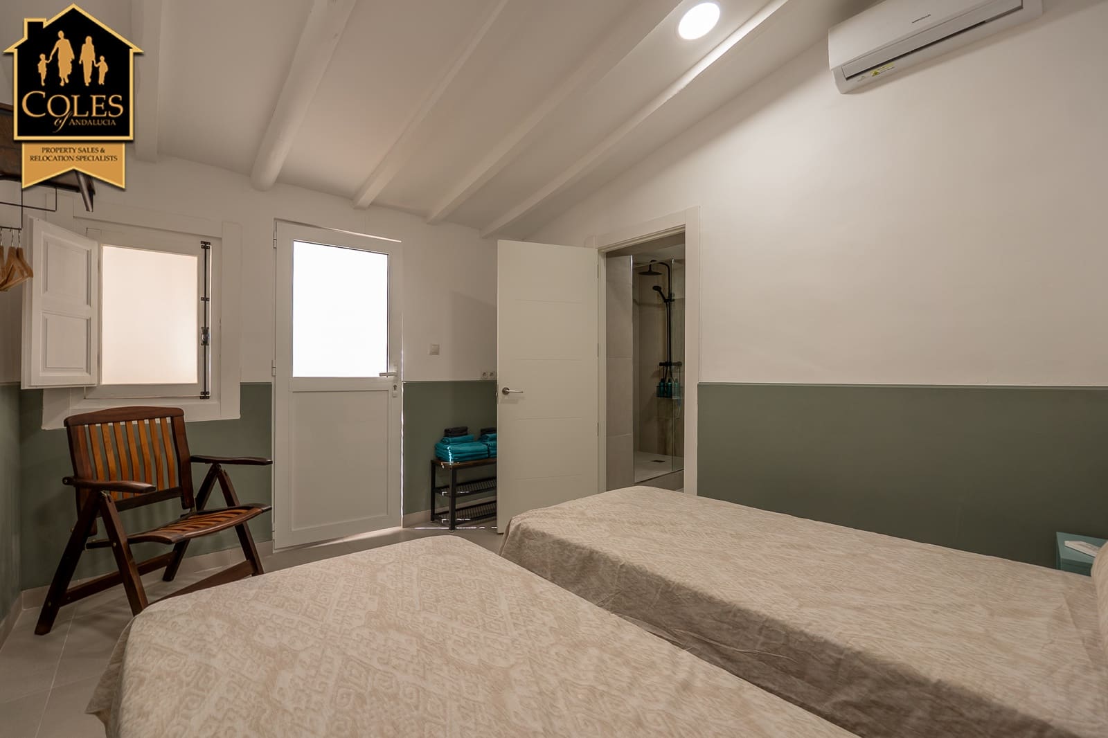 6 Zimmer Villa zu verkaufen in Cariatiz mit Pool Garage - 380.000 € (Ref: 10094689)