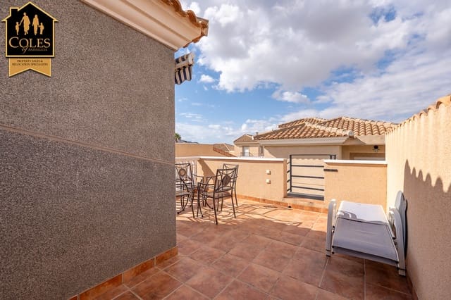 4 Zimmer Haus zu verkaufen in Los Lobos, Cuevas del Almanzora mit Garage - 180.000 € (Ref: 10094922)