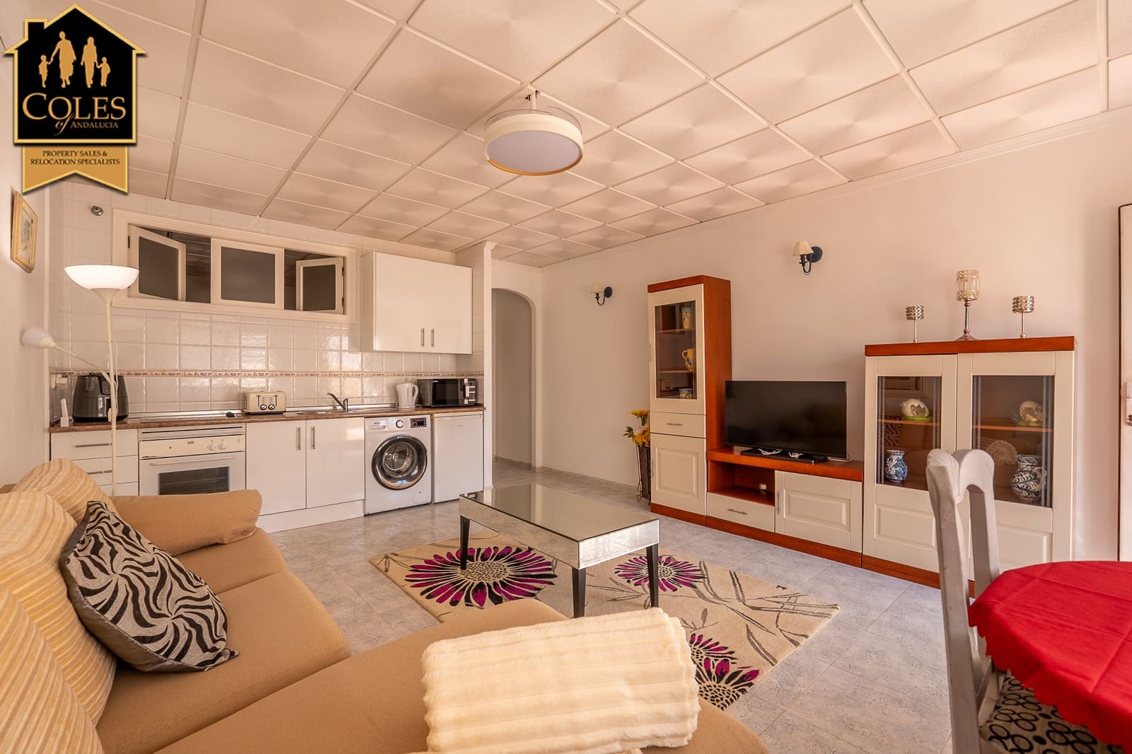 6 slaapkamer Villa te koop in Mojacar met garage - € 695.000 (Ref: 10098814)