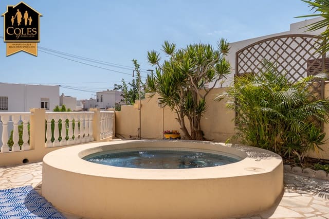 6 slaapkamer Villa te koop in Mojácar met garage - € 695.000 (Ref: 10098814)