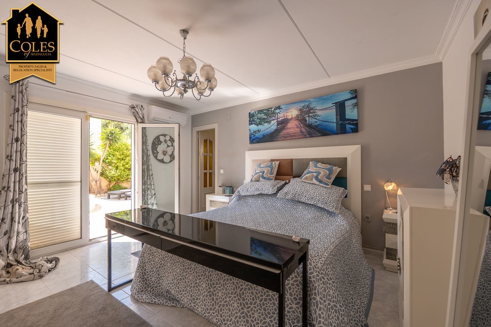 6 slaapkamer Villa te koop in Mojacar met garage - € 695.000 (Ref: 10098814)