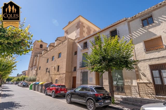 7 soverom Hus til salgs i Vélez-Blanco med garasje - € 159 950 (Ref: 10098898)