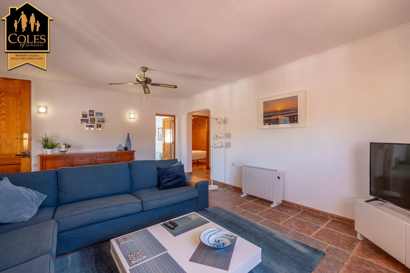 4 bedroom Villa for sale in Arboleas with pool garage - € 299,999 (Ref: 10124728)