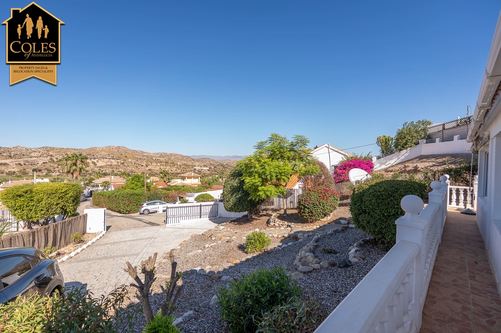 4 bedroom Villa for sale in Arboleas with pool garage - € 299,999 (Ref: 10124728)