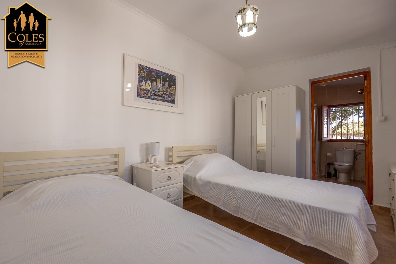 4 bedroom Villa for sale in Arboleas with pool garage - € 299,999 (Ref: 10124728)