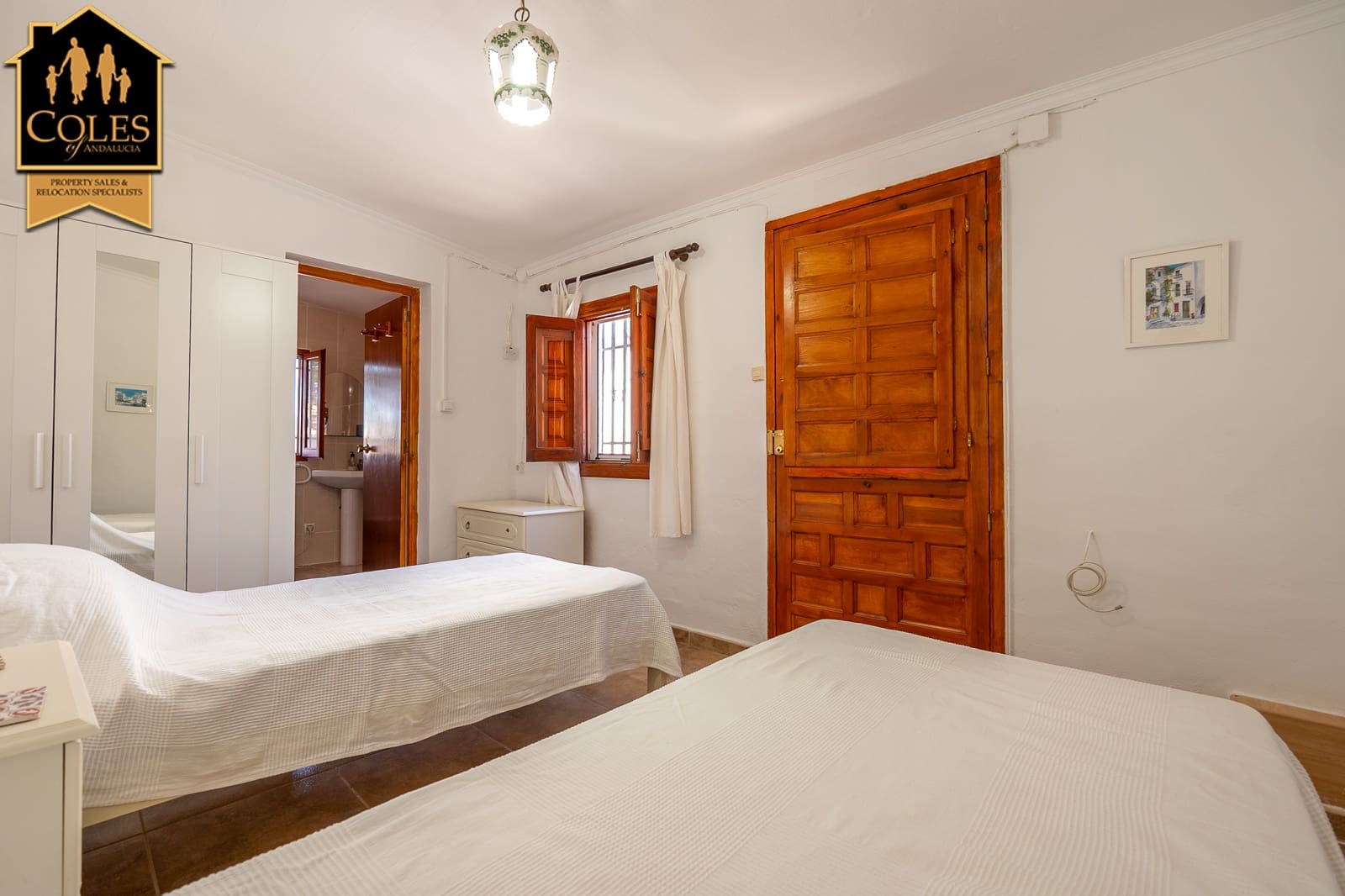 4 bedroom Villa for sale in Arboleas with pool garage - € 299,999 (Ref: 10124728)