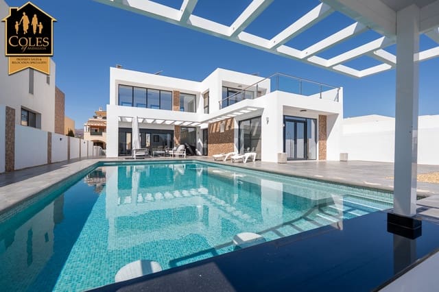 3 soverom Villa til salgs i Los Gallardos med svømmebasseng garasje - € 499 950 (Ref: 10134971)