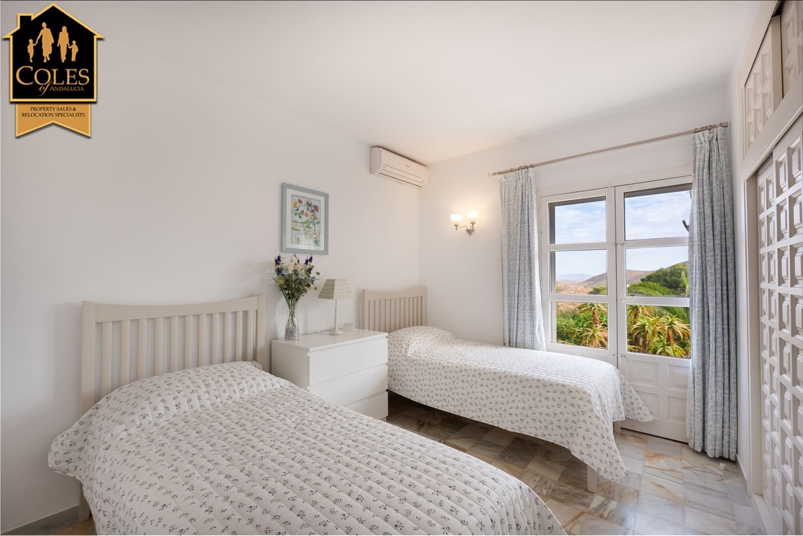 4 sypialnia Willa na sprzedaż w Turre z basenem garażem - 475 000 € (Ref: 10147393)