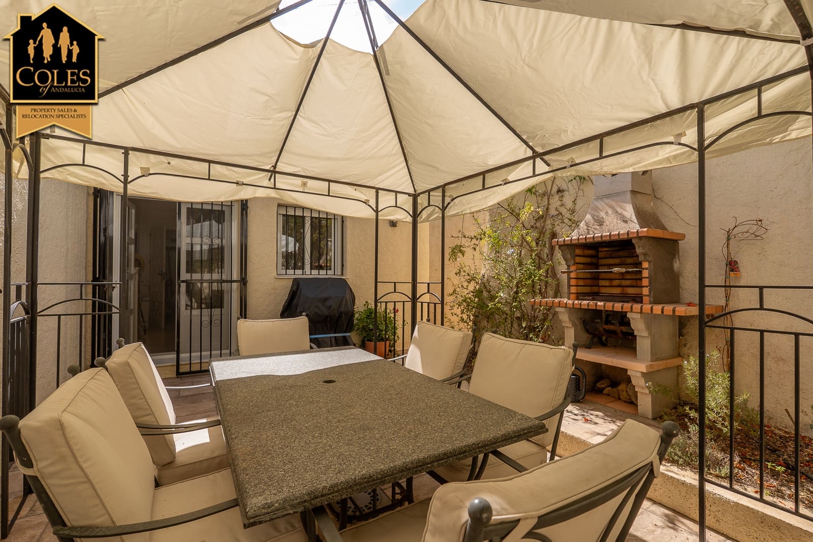 4 sypialnia Willa na sprzedaż w Turre z basenem garażem - 475 000 € (Ref: 10147393)