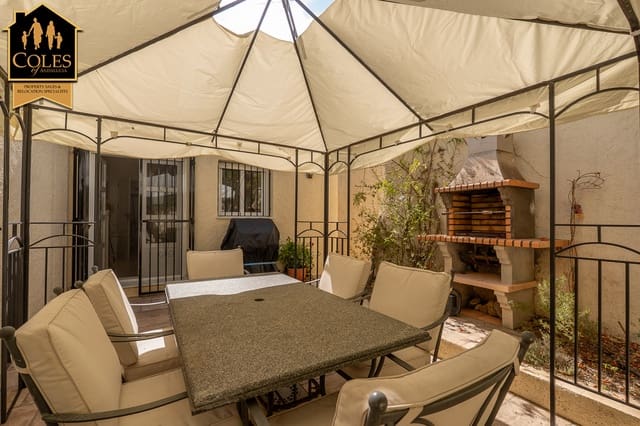 4 sypialnia Willa na sprzedaż w Turre z basenem garażem - 475 000 € (Ref: 10147393)