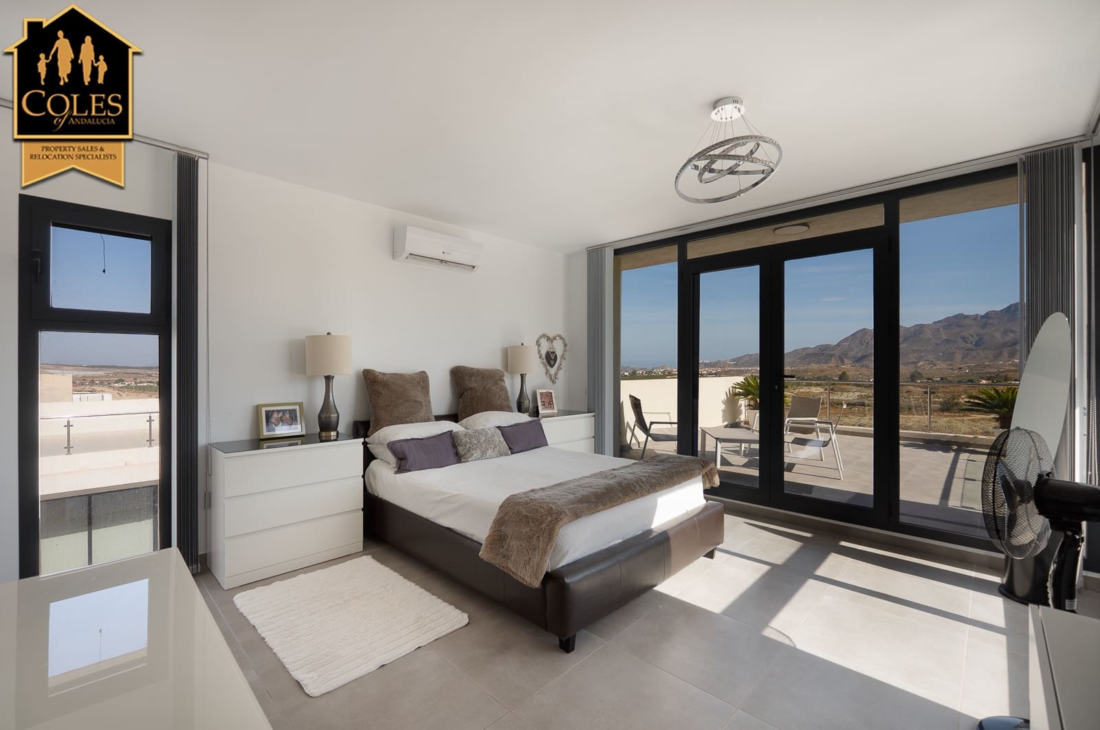 3 bedroom Villa for sale in Los Gallardos with pool garage - € 540,000 (Ref: 10155467)