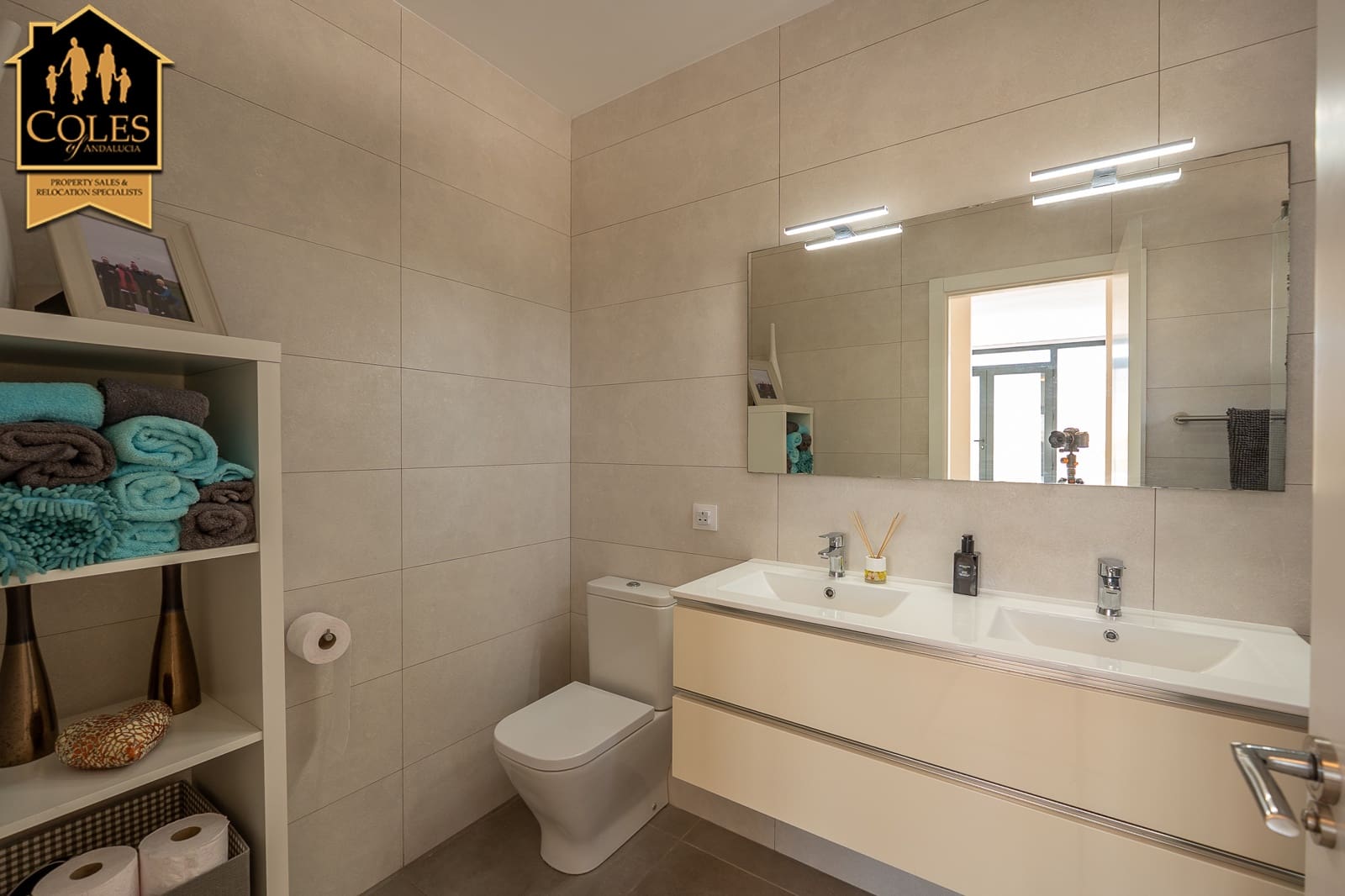 3 bedroom Villa for sale in Los Gallardos with pool garage - € 540,000 (Ref: 10155467)