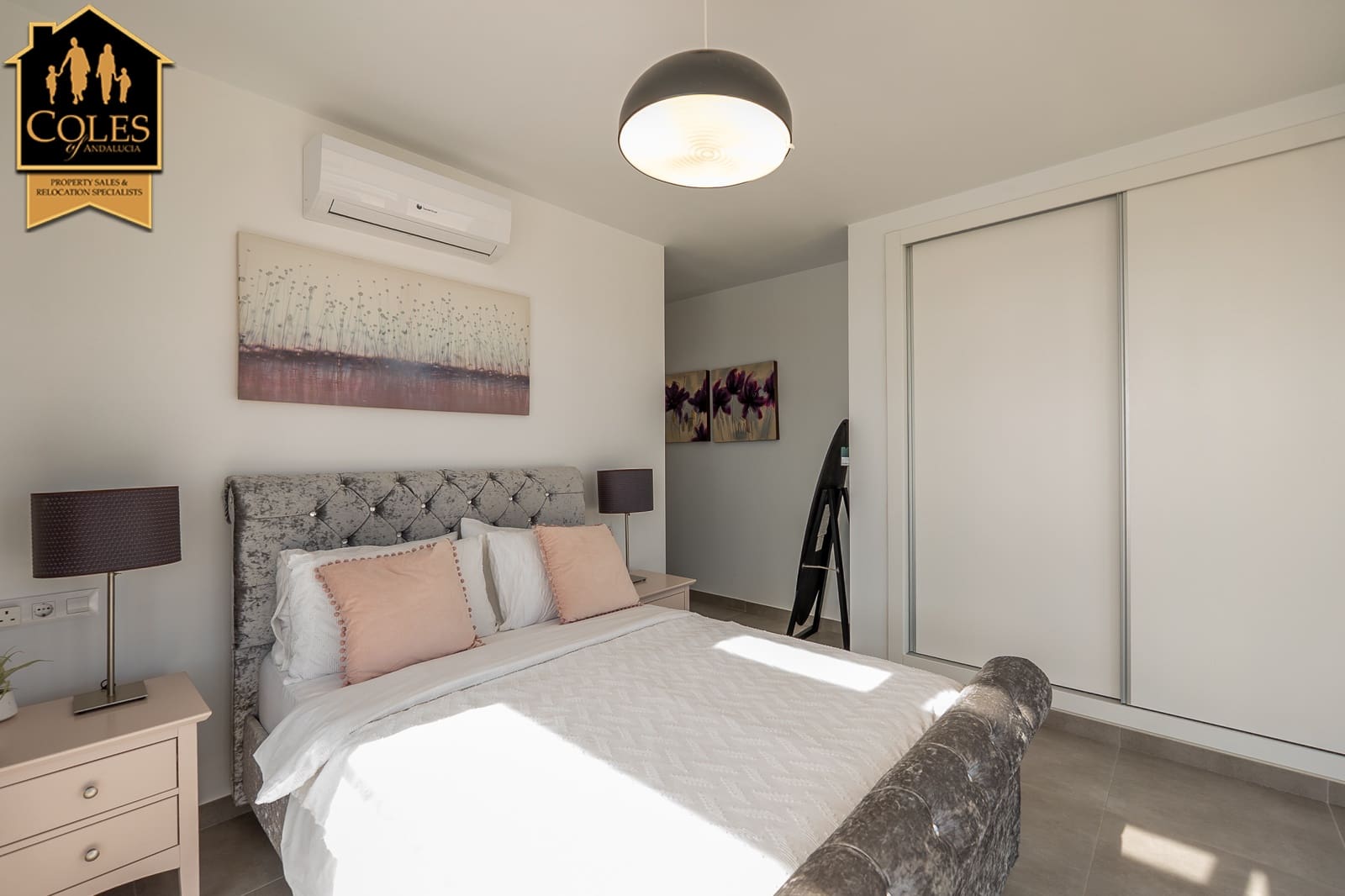 3 bedroom Villa for sale in Los Gallardos with pool garage - € 540,000 (Ref: 10155467)