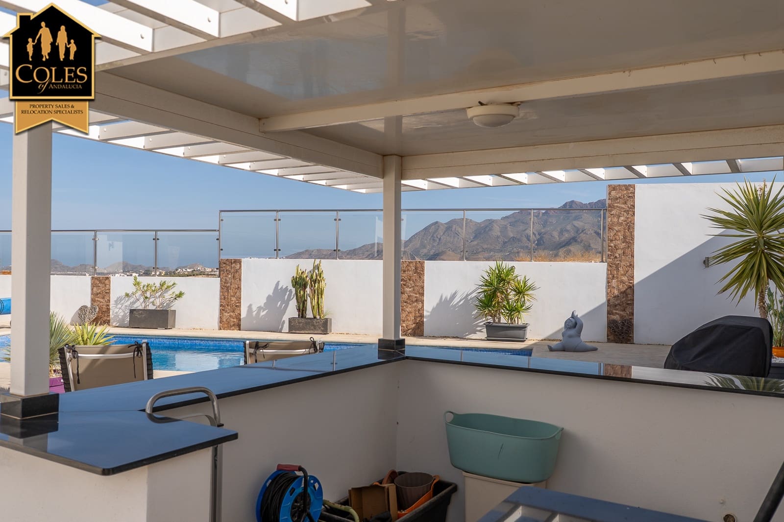 3 bedroom Villa for sale in Los Gallardos with pool garage - € 540,000 (Ref: 10155467)