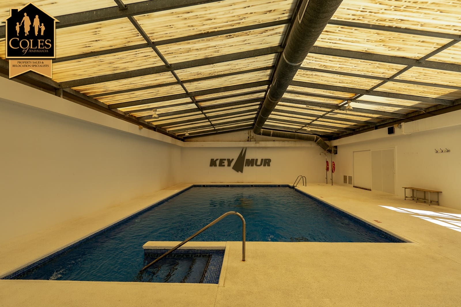 Chalet de 3 habitaciones en Vera en venta con piscina garaje - 259.900 € (Ref: 10155496)