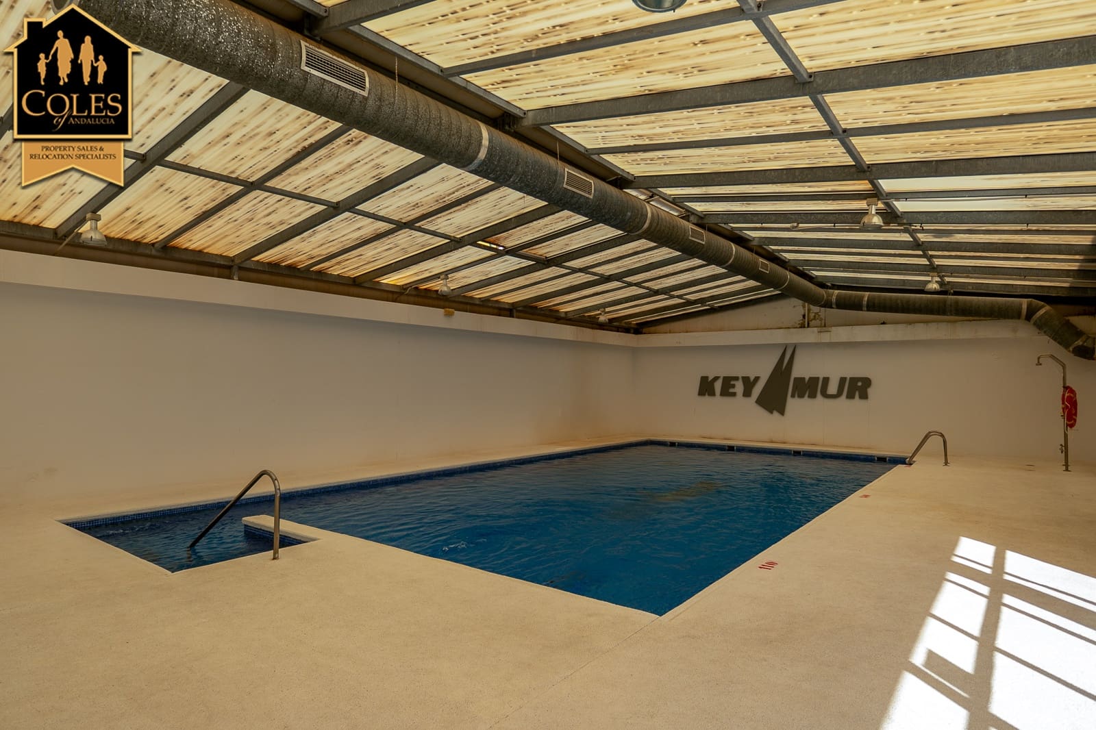 Chalet de 3 habitaciones en Vera en venta con piscina garaje - 259.900 € (Ref: 10155496)