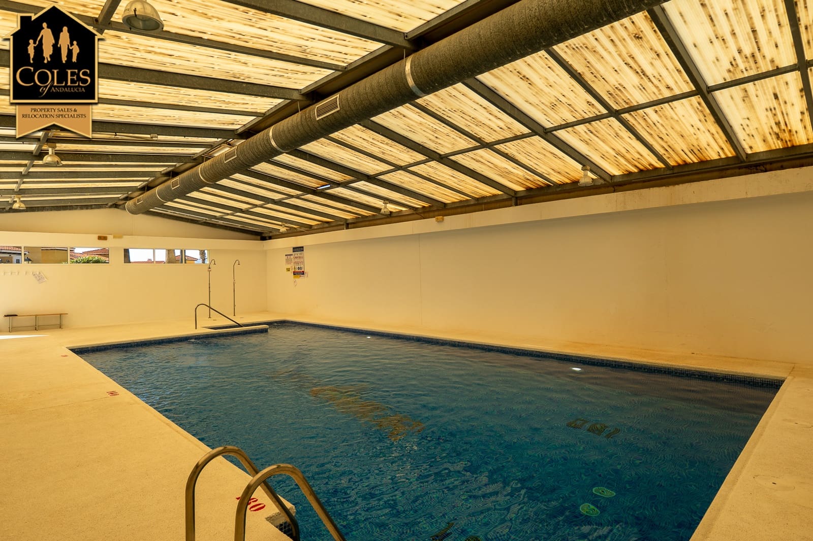 Chalet de 3 habitaciones en Vera en venta con piscina garaje - 259.900 € (Ref: 10155496)