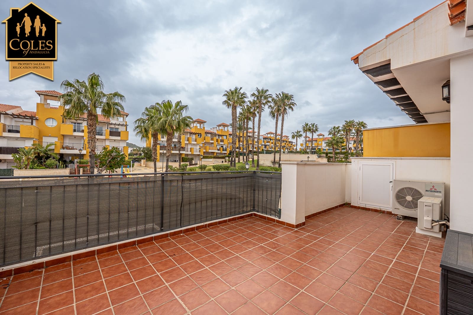 Chalet de 3 habitaciones en Vera en venta con piscina garaje - 259.900 € (Ref: 10155496)