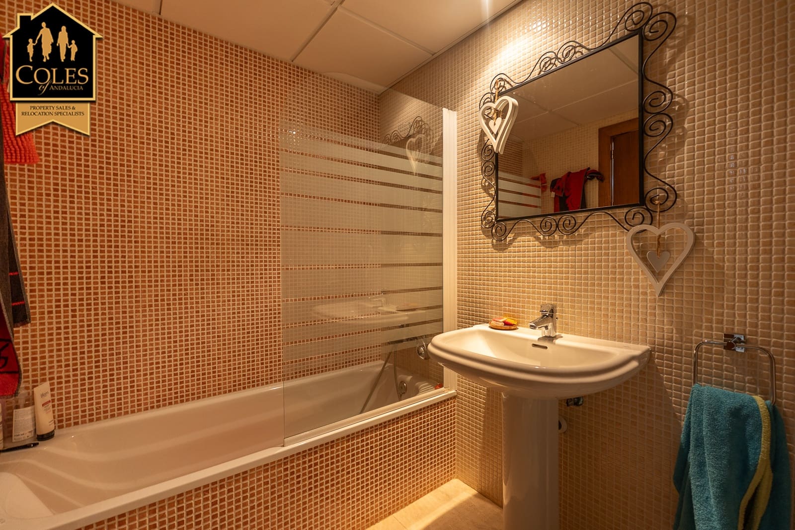 Chalet de 3 habitaciones en Vera en venta con piscina garaje - 259.900 € (Ref: 10155496)